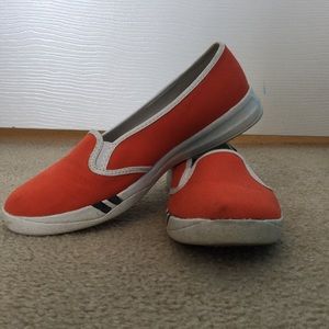🌸HOST PICK🌸 Lands’ End Red Slip Ons